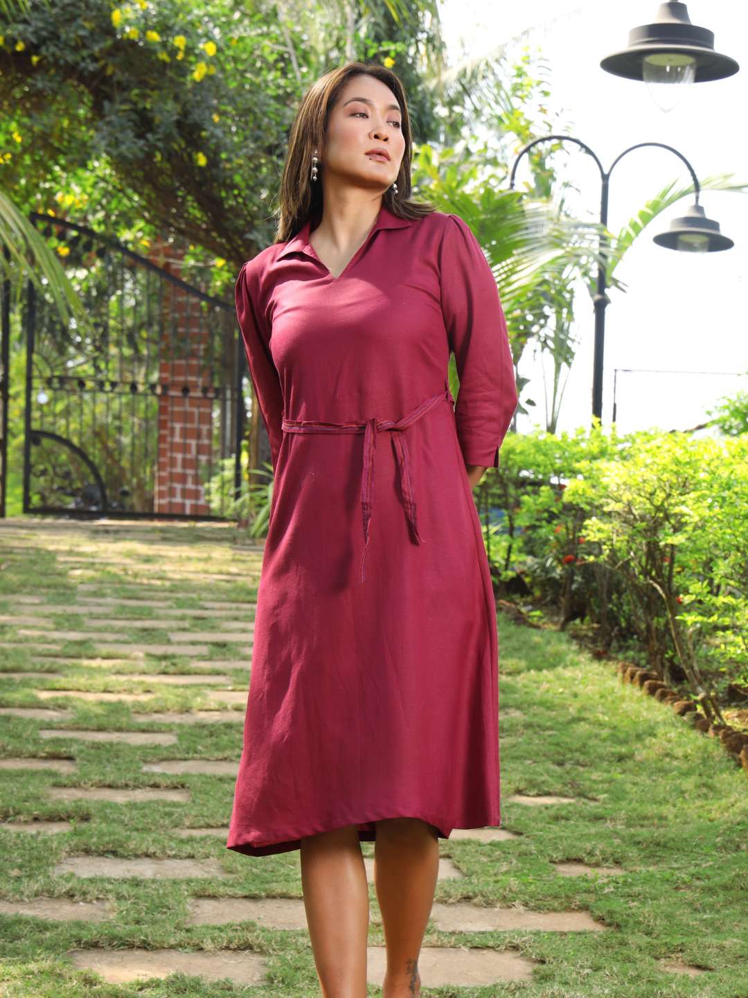 Women's Hemp Pintuck Dress with Waist Lace