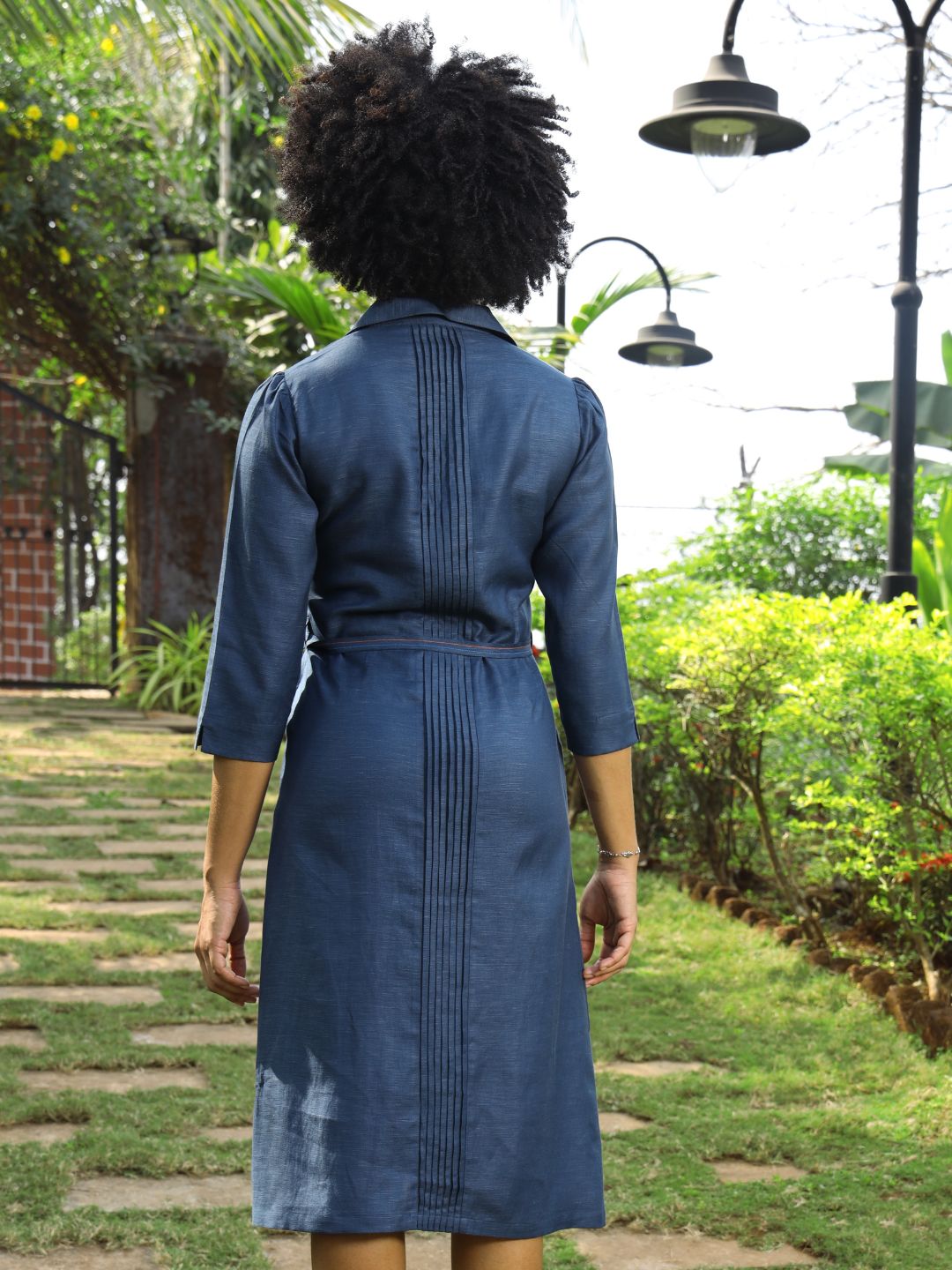 Women's Hemp Pintuck Dress with Waist Lace