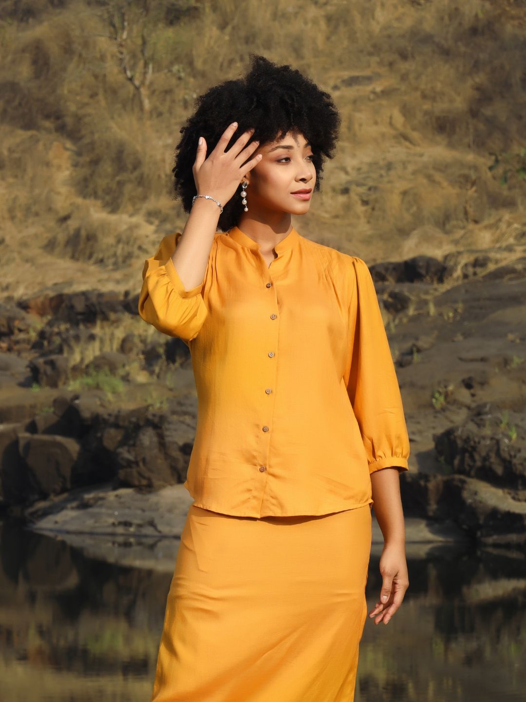 Women's Hemp Shirt with Pintuck Detailing at Front & Back
