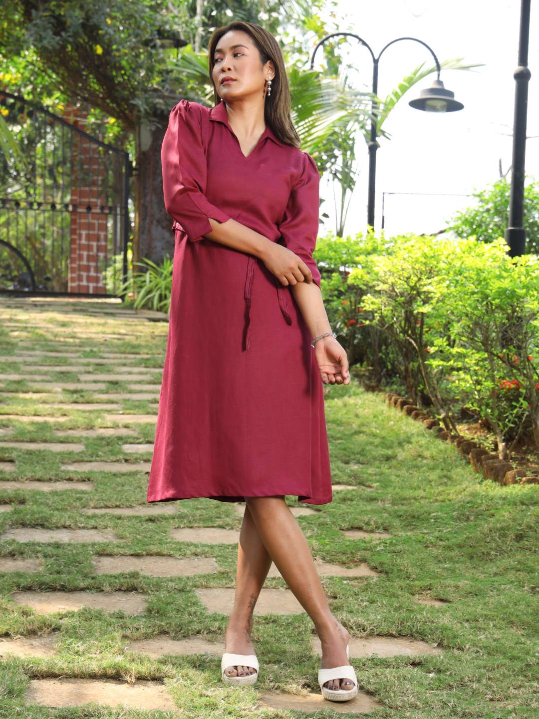 Women's Hemp Pintuck Dress with Waist Lace