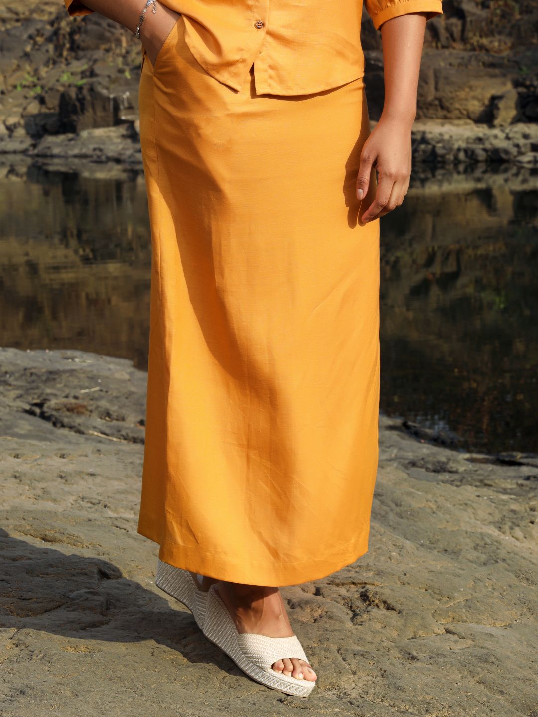 Women's Hemp Long Side-Slit Skirt with Optional Side Lock Coco Button