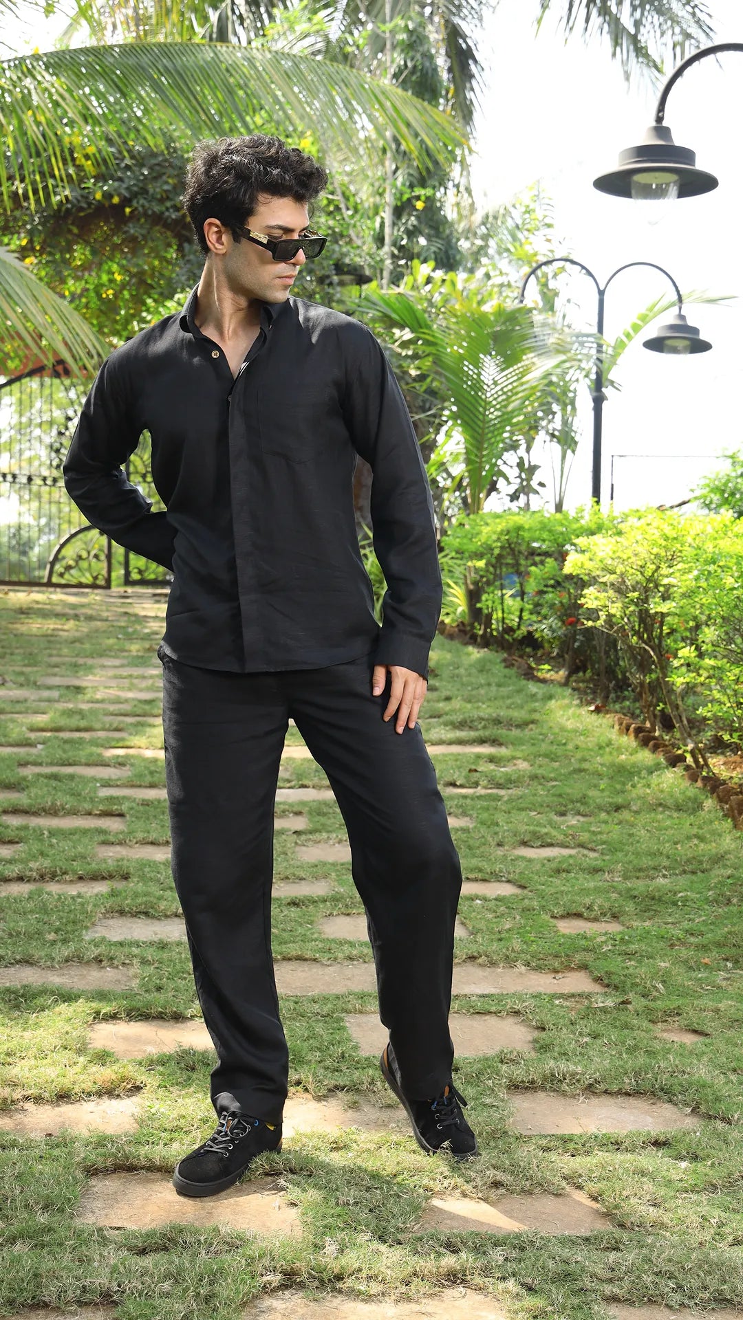 #color_black
